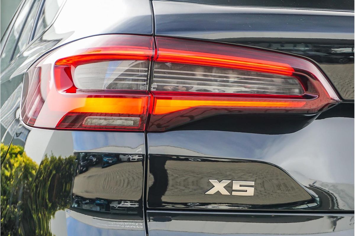 2020 BMW X5 M50i G05
