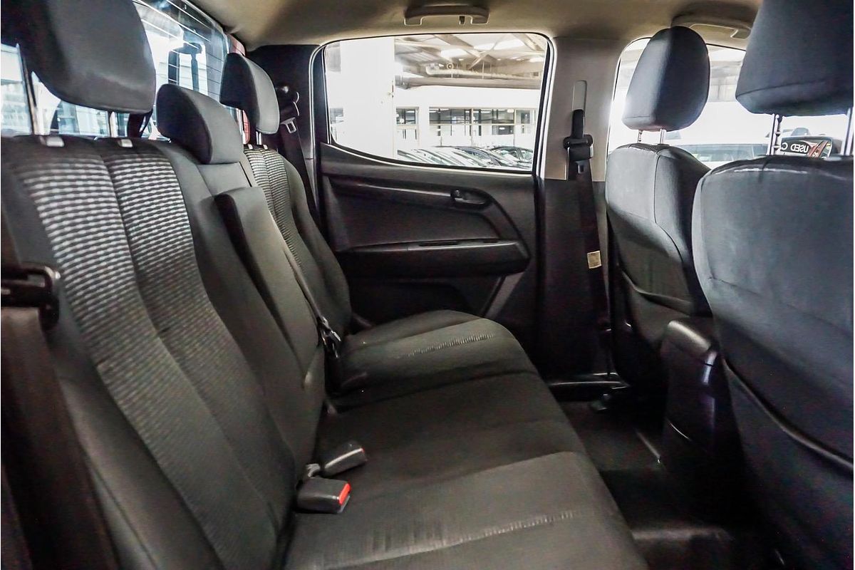 2017 Isuzu D-MAX SX High Ride Rear Wheel Drive