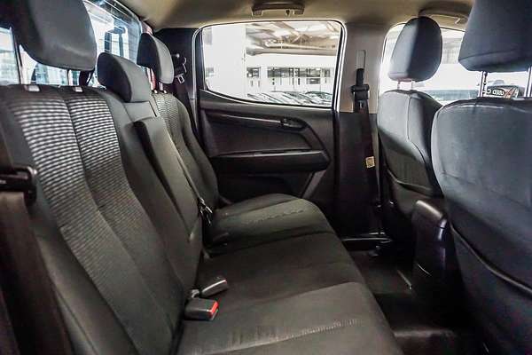 2017 Isuzu D-MAX SX High Ride Rear Wheel Drive