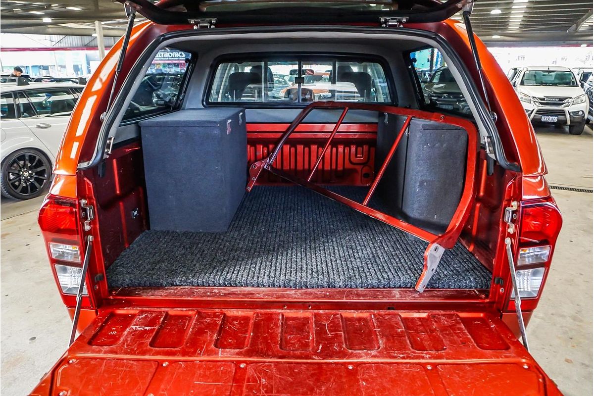 2017 Isuzu D-MAX SX High Ride Rear Wheel Drive