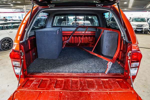 2017 Isuzu D-MAX SX High Ride Rear Wheel Drive