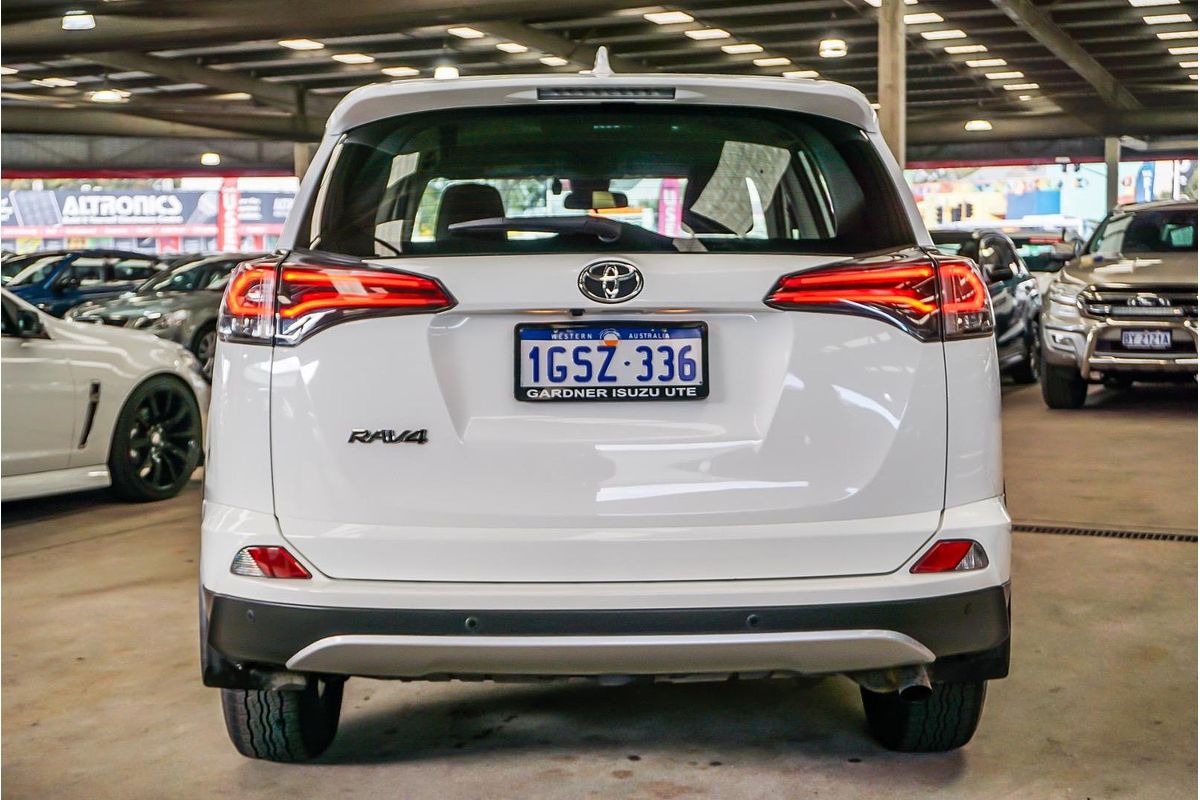 2019 Toyota RAV4 GX MXAA52R