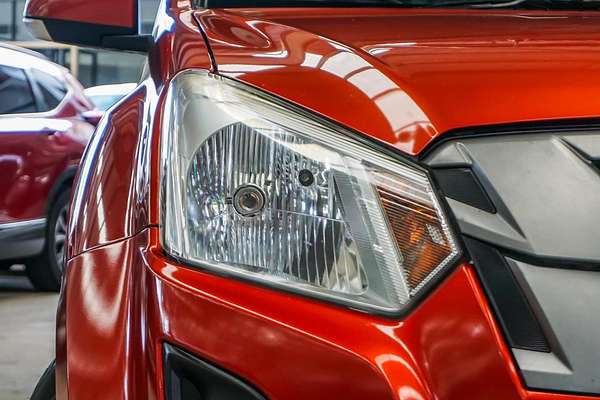 2017 Isuzu D-MAX SX High Ride Rear Wheel Drive