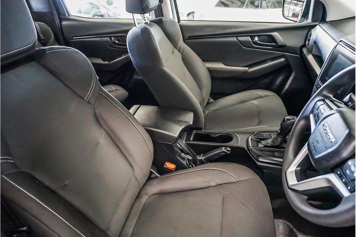 2020 Isuzu D-MAX SX High Ride Rear Wheel Drive