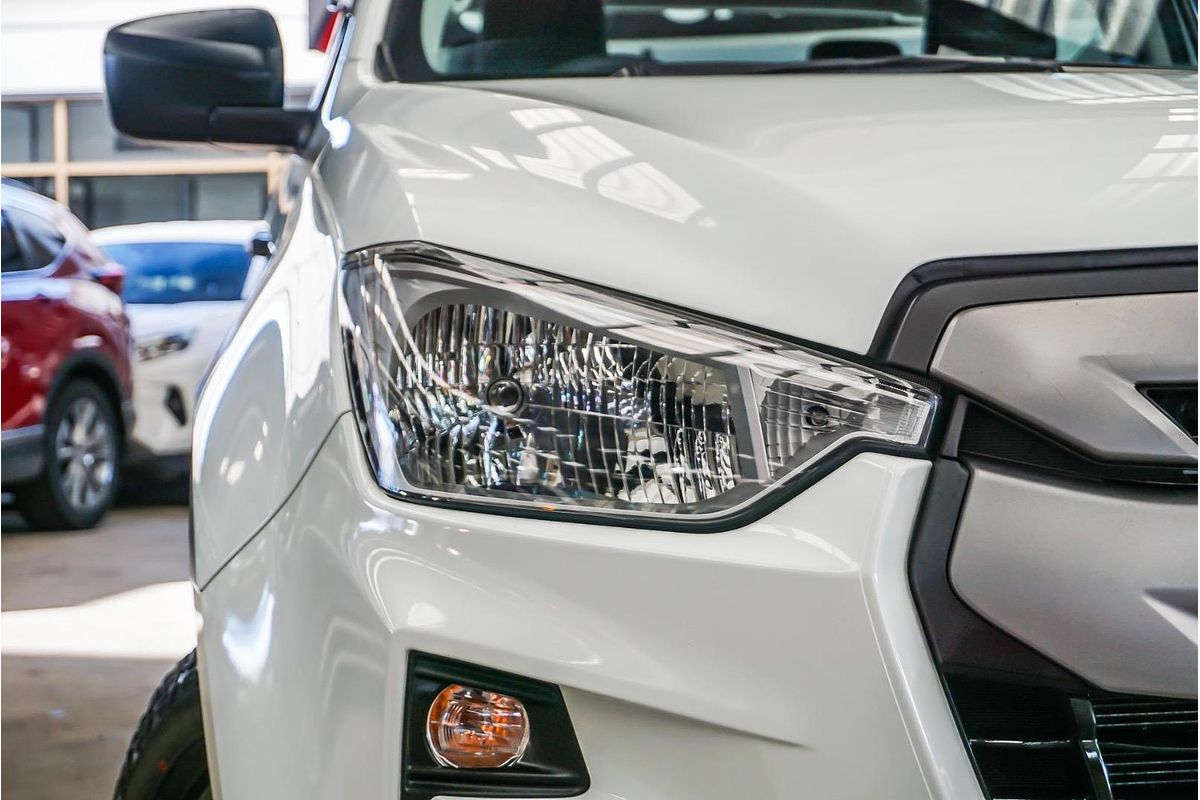2020 Isuzu D-MAX SX High Ride Rear Wheel Drive
