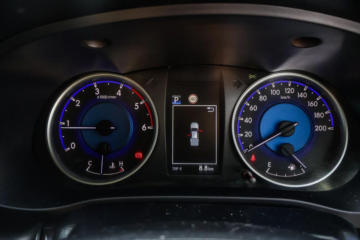 2020 Toyota Hilux SR GUN126R 4X4