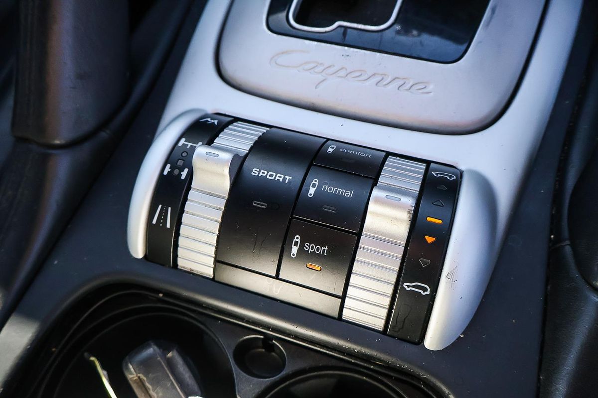 2009 Porsche Cayenne GTS 9PA