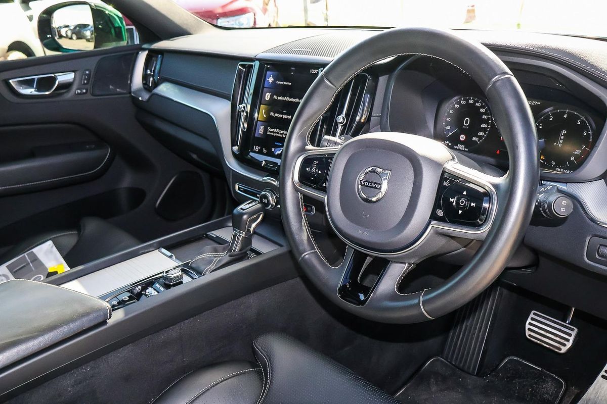 2021 Volvo XC60 T6 R-Design