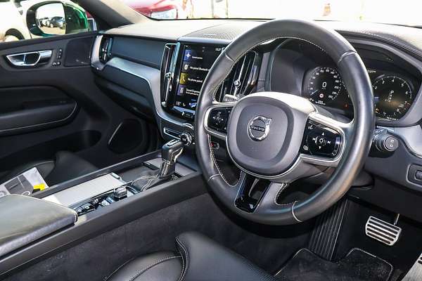 2021 Volvo XC60 T6 R-Design