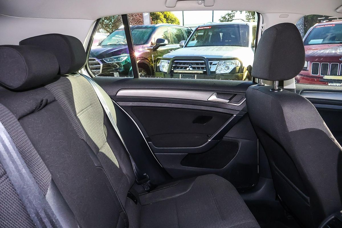 2014 Volkswagen Golf 90TSI Comfortline 7