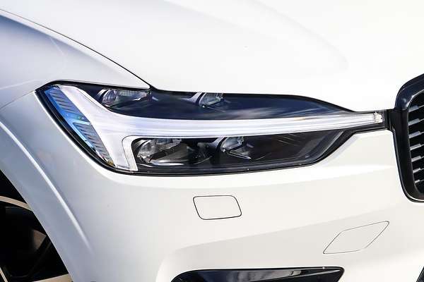 2021 Volvo XC60 T6 R-Design