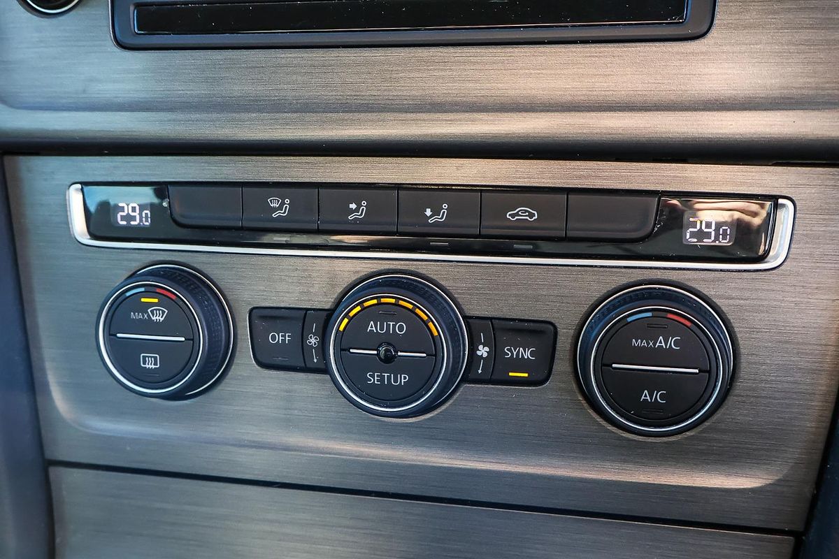 2014 Volkswagen Golf 90TSI Comfortline 7