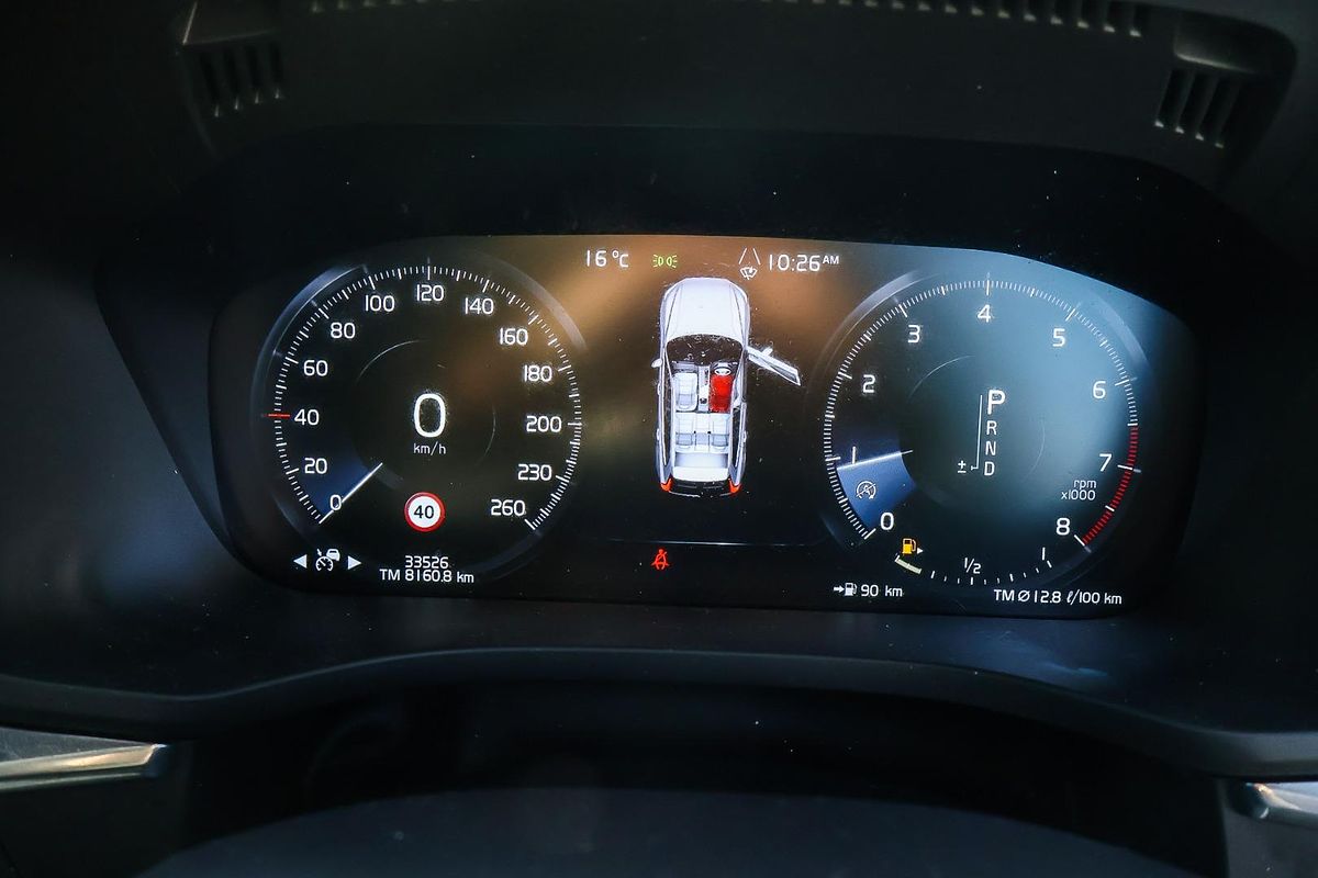 2021 Volvo XC60 T6 R-Design