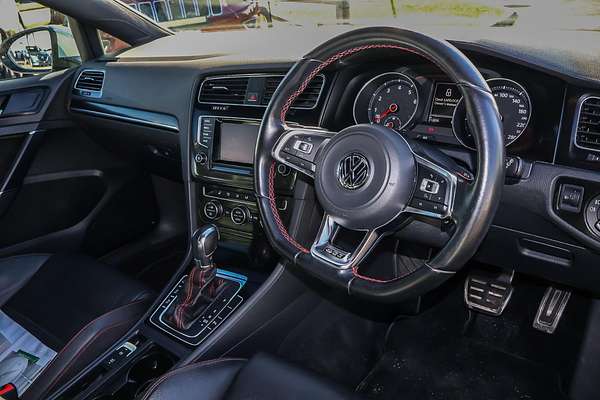 2014 Volkswagen Golf GTI 7