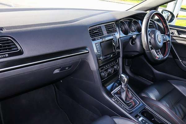 2014 Volkswagen Golf GTI 7