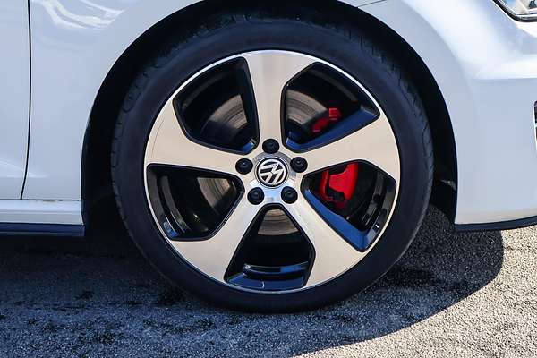2014 Volkswagen Golf GTI 7