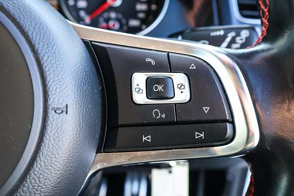 2014 Volkswagen Golf GTI 7