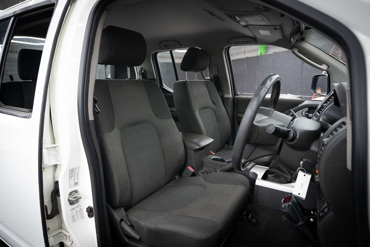 2013 Nissan Navara ST D40 Series 6 4X4
