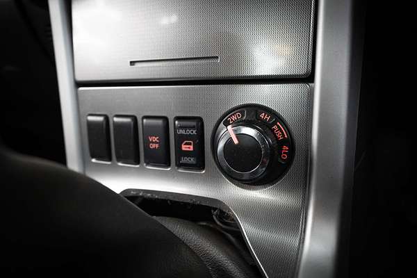 2013 Nissan Navara ST D40 Series 6 4X4