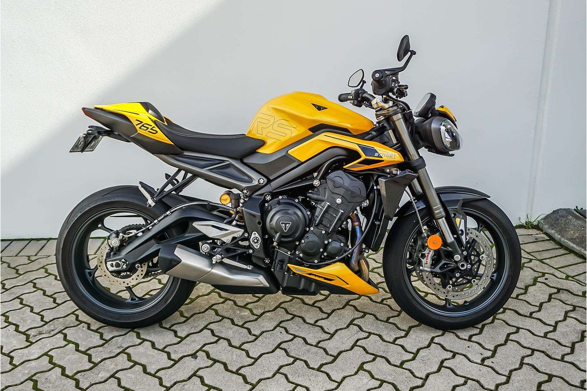 2023 Triumph STREET TRIPLE
