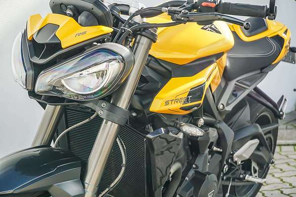 2023 Triumph STREET TRIPLE