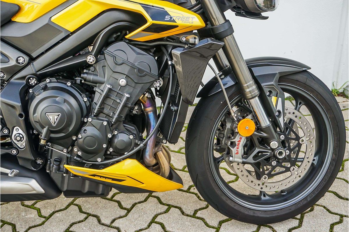2023 Triumph STREET TRIPLE