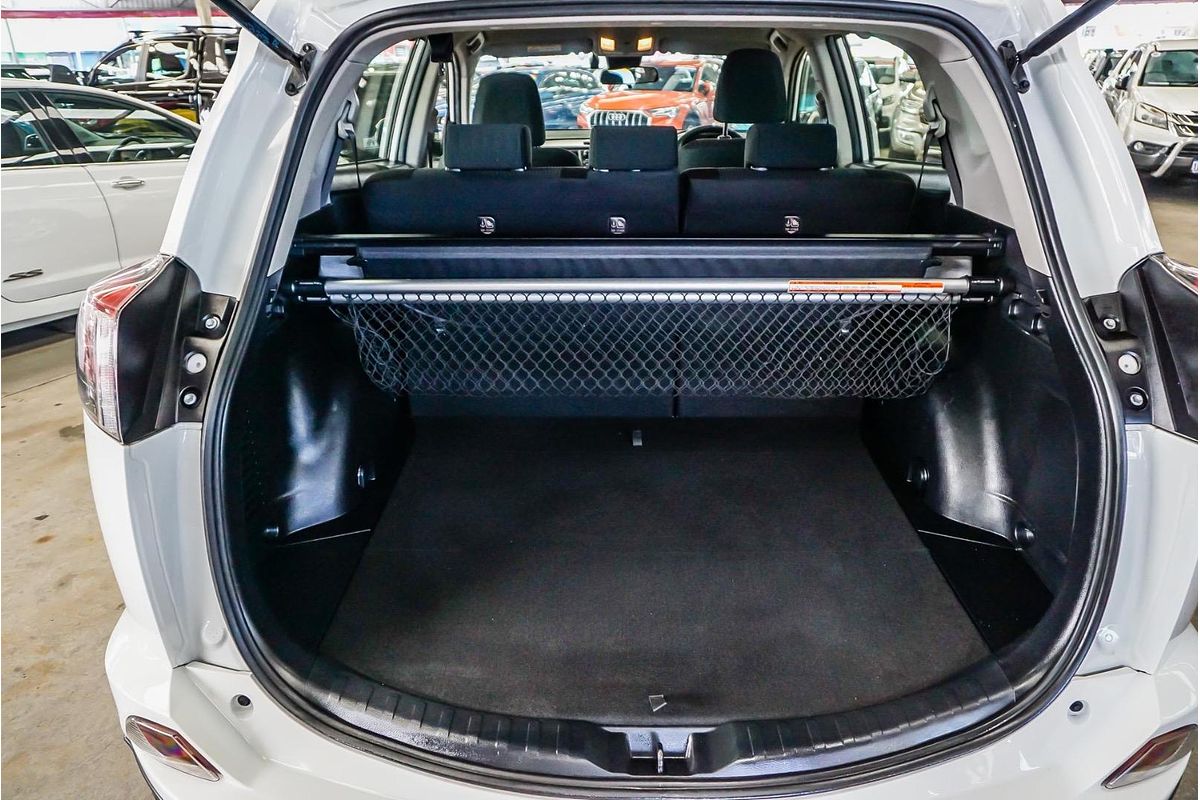 2019 Toyota RAV4 GX MXAA52R