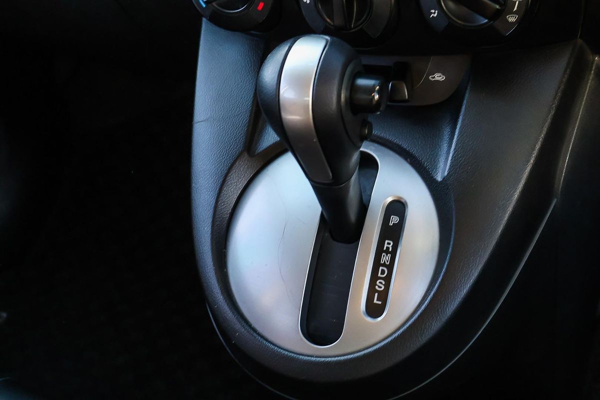 2012 Mazda 2 Neo DE Series 2