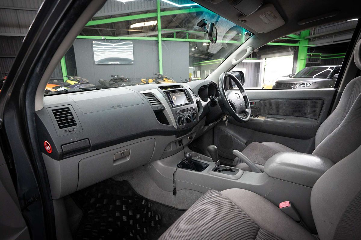 2010 Toyota Hilux SR5 KUN26R 4X4