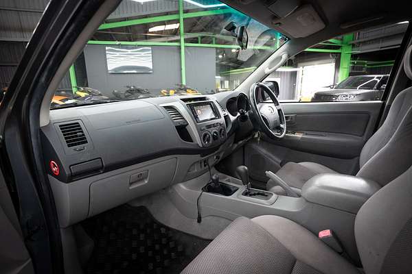 2010 Toyota Hilux SR5 KUN26R 4X4