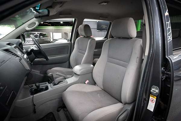 2010 Toyota Hilux SR5 KUN26R 4X4