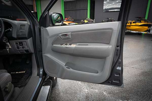 2010 Toyota Hilux SR5 KUN26R 4X4