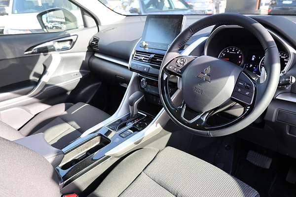 2024 Mitsubishi Eclipse Cross LS YB