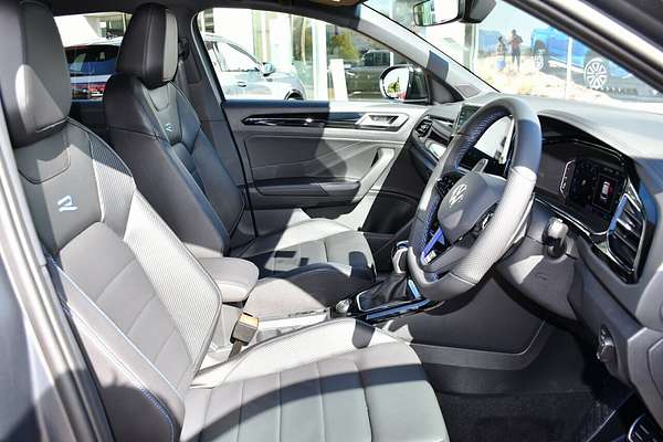 2025 Volkswagen T-Roc R Wolfsburg Edition D11