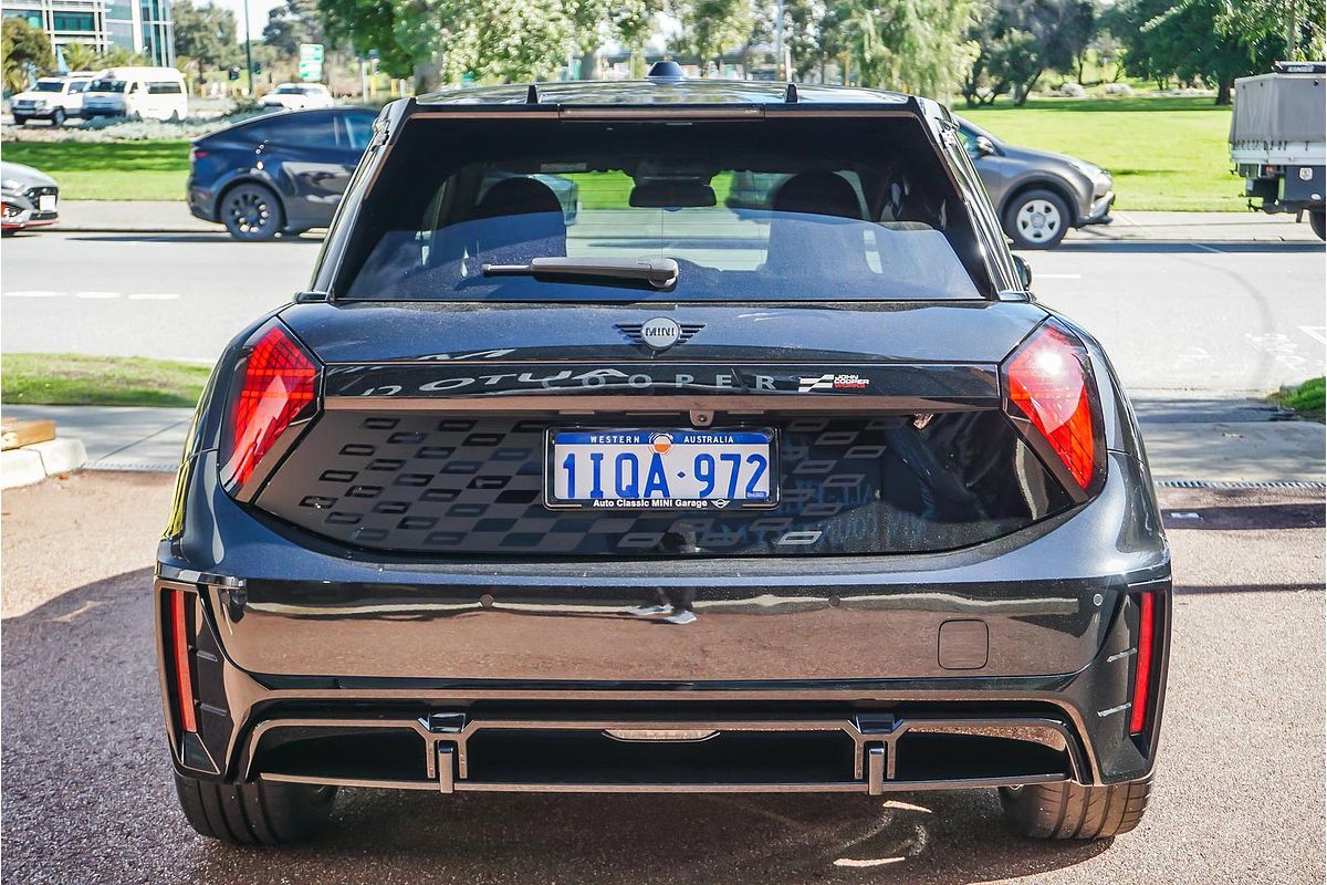 2025 MINI Cooper JCW E Favoured J01