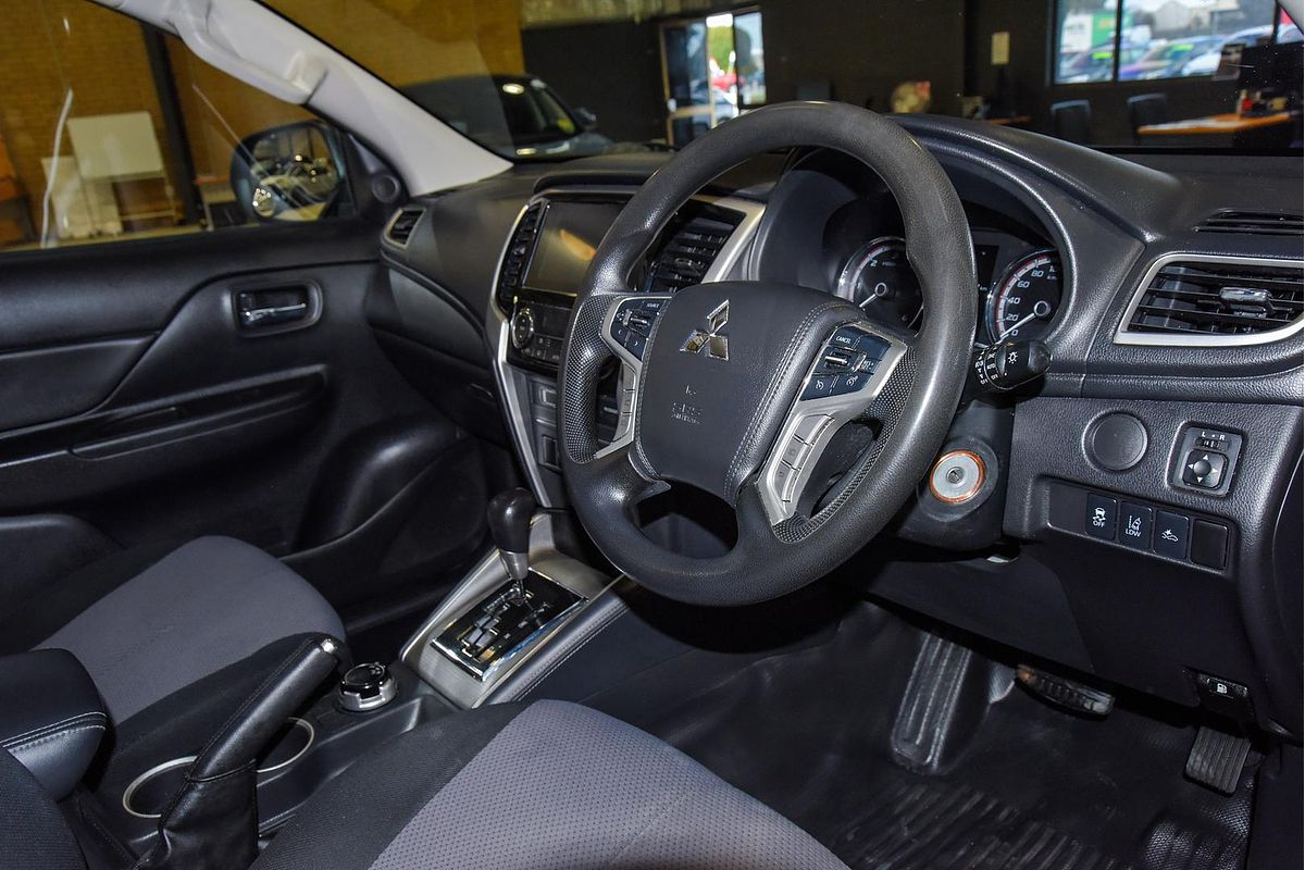 2018 Mitsubishi Triton GLX+ MR 4X4