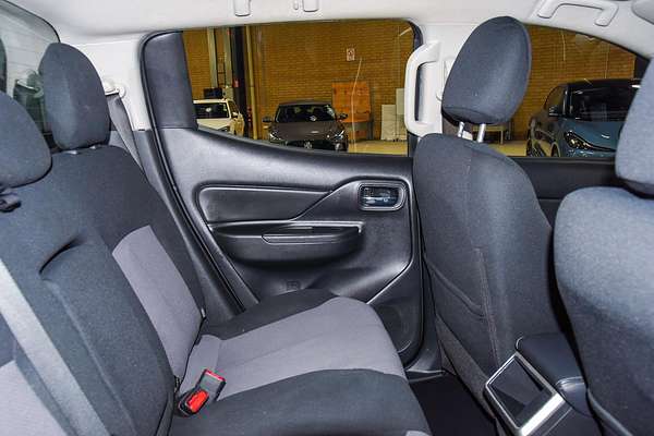 2018 Mitsubishi Triton GLX+ MR 4X4