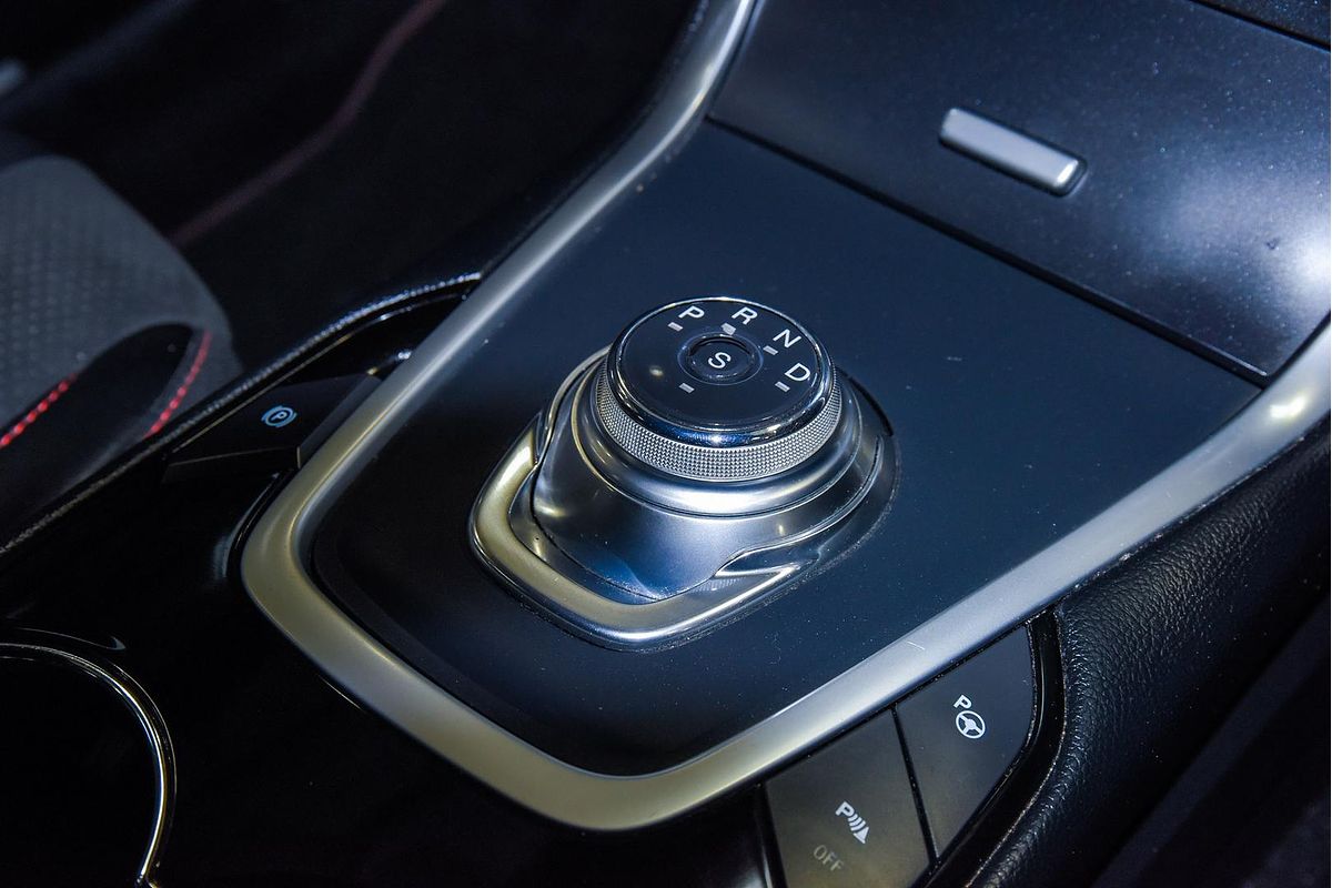 2019 Ford Endura ST-Line CA
