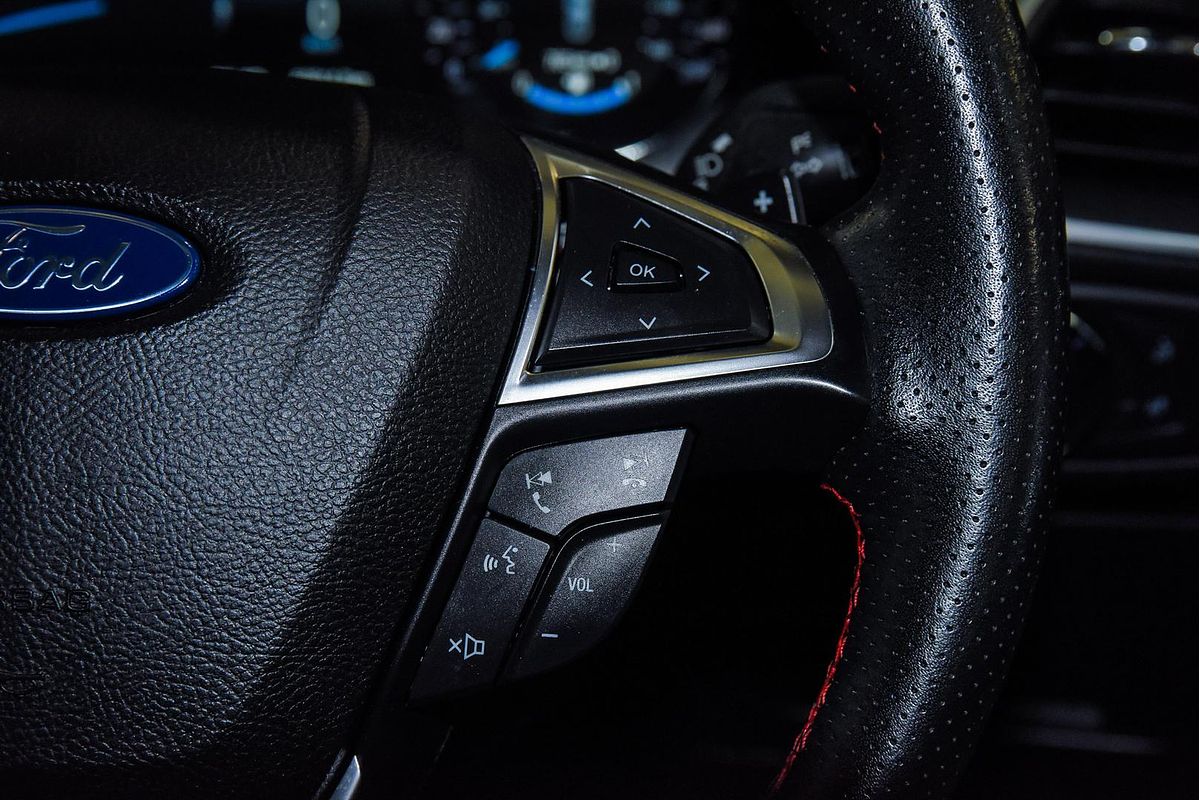 2019 Ford Endura ST-Line CA