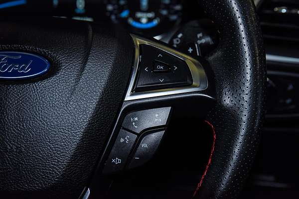 2019 Ford Endura ST-Line CA