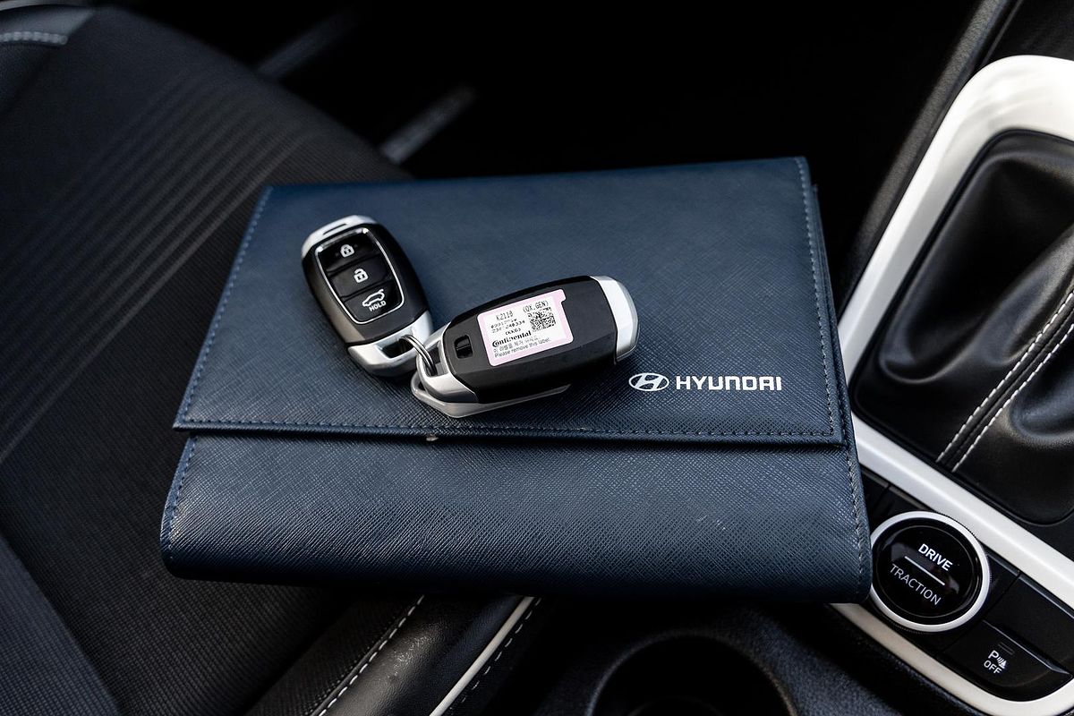 2023 Hyundai Venue Elite QX.V5