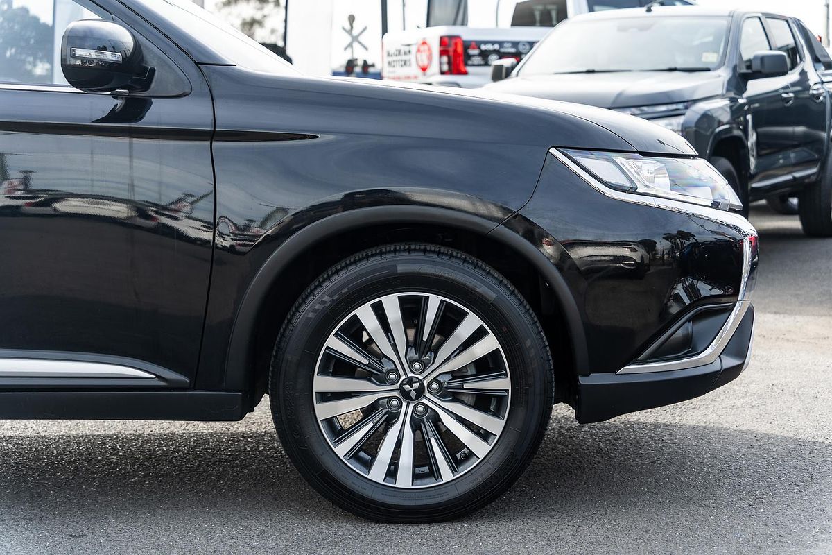 2020 Mitsubishi Outlander LS ZL