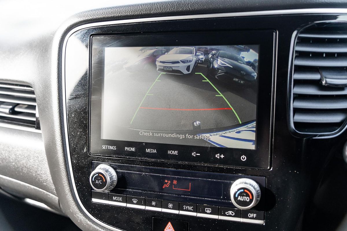 2020 Mitsubishi Outlander LS ZL
