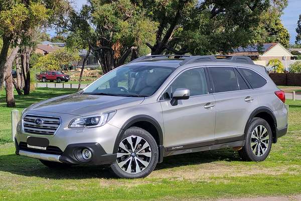 2017 Subaru Outback 2.5i Premium 5GEN