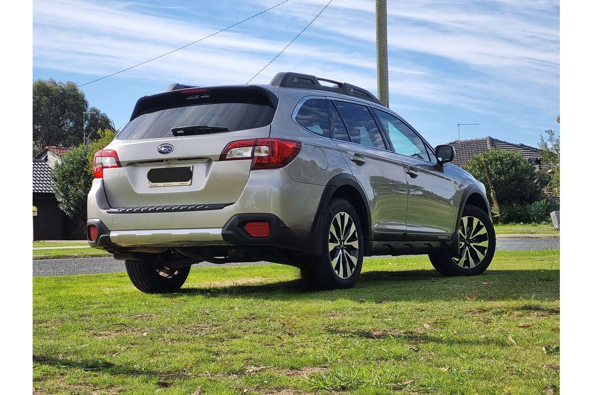 2017 Subaru Outback 2.5i Premium 5GEN