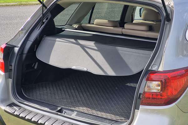 2017 Subaru Outback 2.5i Premium 5GEN