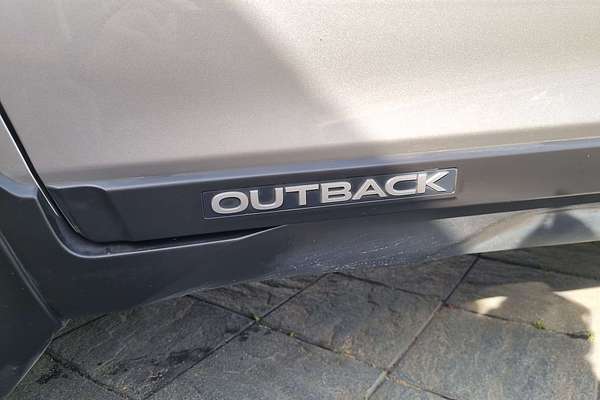 2017 Subaru Outback 2.5i Premium 5GEN