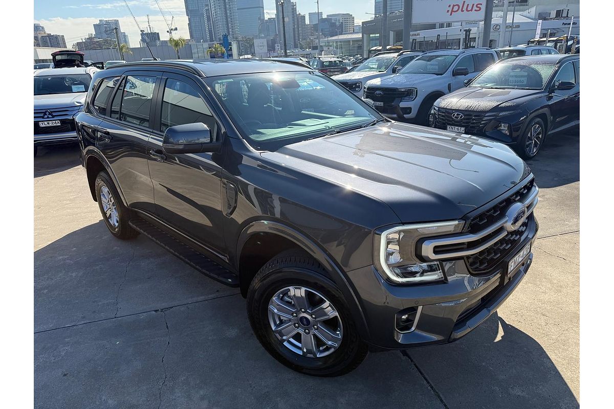 2024 Ford Everest Ambiente 2.0L