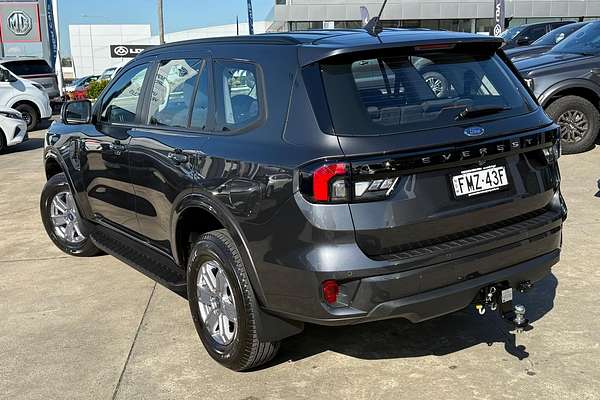 2024 Ford Everest Ambiente 2.0L