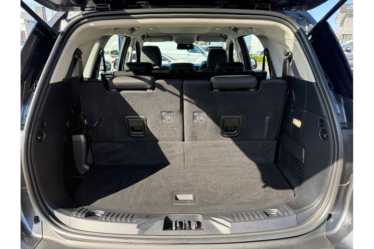 2024 Ford Everest Ambiente 2.0L